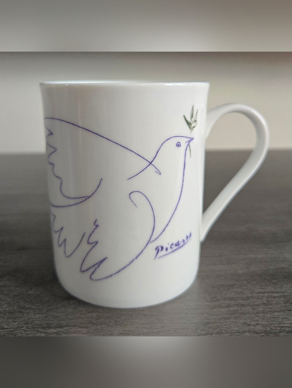 Vintage 1995 Pablo Picasso Living Dove Masterpiece Editions Porcelain Mug Cup